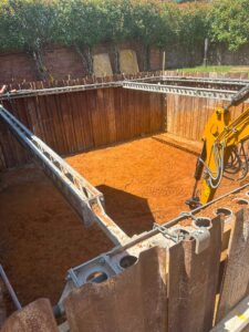 Excavating within the propped steel sheet-pile wall – basement construction in Beaconsfield, Buckinghamshire